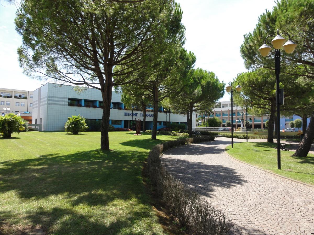 Bel Sole - Appartamenti Bibione Exteriör bild